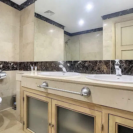 Marina Del Castillo 5001 Apartment Manilva