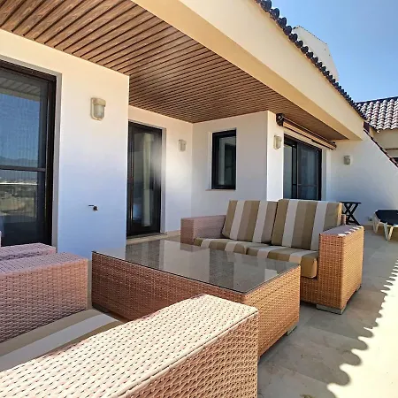 Marina Del Castillo 5001 Apartment